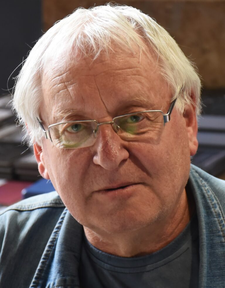 Václav Cílek, český geológ a spisovateľ